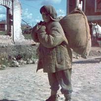 Гжатск под немецкой оккупацией. Цветные снимки 1942 года, сделанные оккупантами.