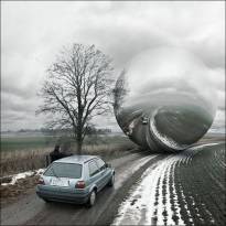 © Eric Johansson. Профессиональный фотограф и ретушер из Швеции Эрик Йоханссон живет и работает в Берлине. Вдохновляясь работами Сальвадора Дали, Мориса Эшера и Роба Гонсалеса, он создает удивительные картины.