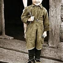Михаил Савин, сын партизана. Белоруссия. Фото 1944 года.